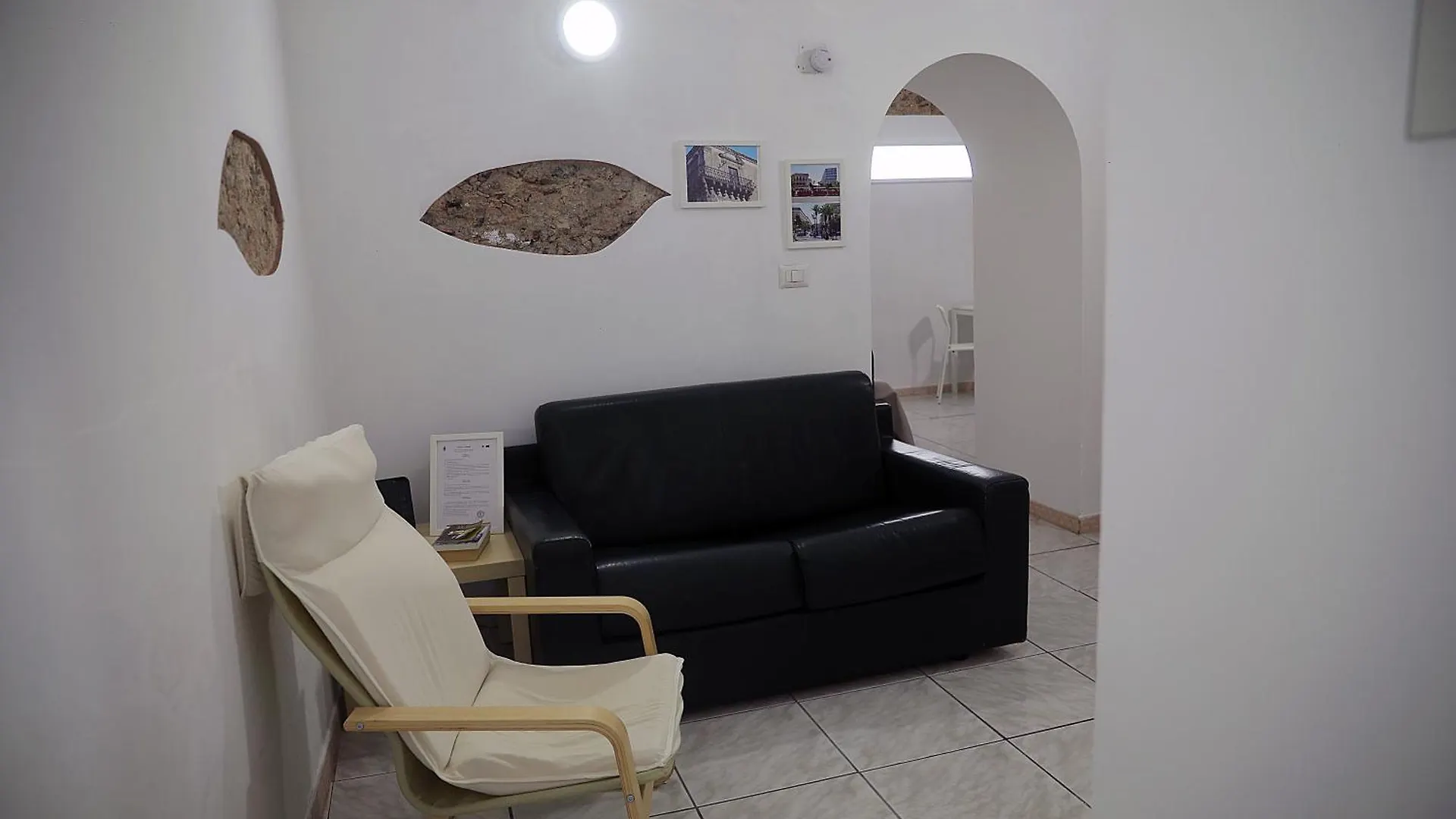 Marinai Home Katánie 0*,  Itálie